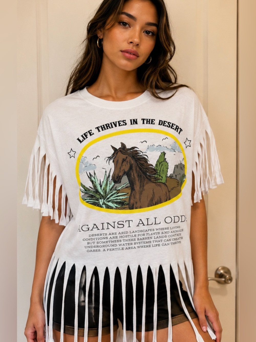 Upcycled White Fringe Desert Horse against all odds Graphic Tee size M